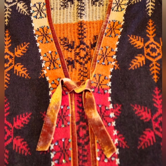 Telluride Clothing Co. Knit Tie-Up Cardigan - Picture 2 of 6